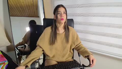 Rachell online show from February 5, 3:34 am