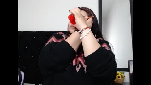 radiantgoddes online show from December 22, 1:58 pm