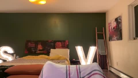 RaeWerks online show from January 12, 1:42 am