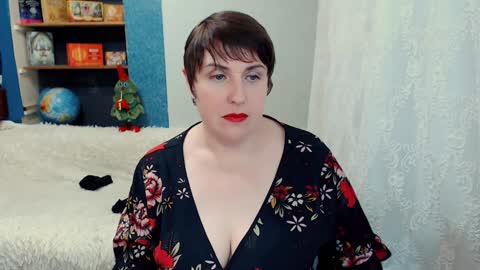 rainbowladyy online show from January 3, 2:51 pm