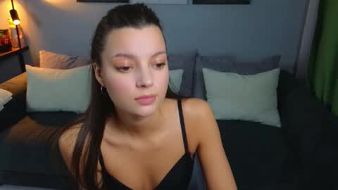 Darcy online show from March 24, 1:49 pm