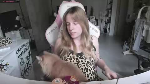 Rapunzel online show from July 9, 1:24 pm