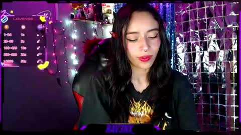   online show from November 26, 7:26 pm