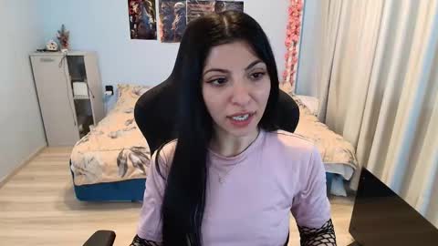 raven_haired_goddess online show from March 19, 8:51 am