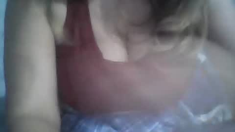 Snapshot of rayday_ chatting on October 12, 12:51 pm rayday_ online show from October 12, 12:51 pm