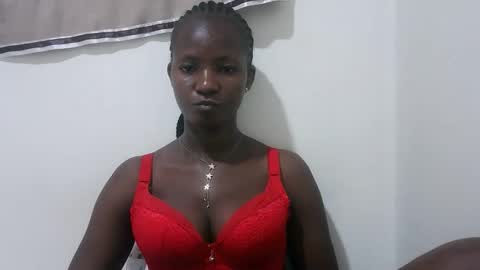 queen online show from October 15, 4:53 pm