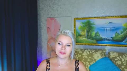 Im a little sick. Ill be back soon. online show from September 27, 4:03 pm