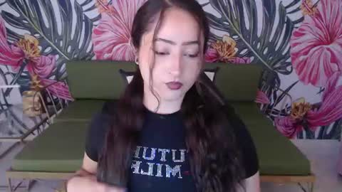 Rebeca dreams online show from July 21, 8:53 pm
