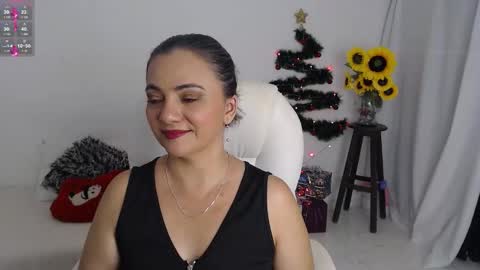 REBECA online show from December 18, 2:11 pm