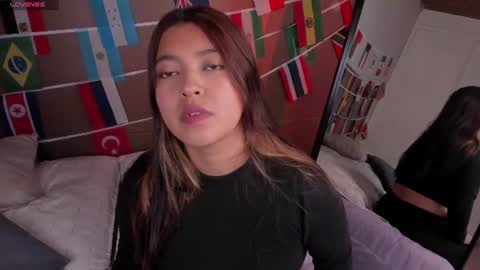 Rebeca Williams online show from July 6, 12:54 pm