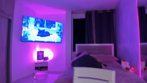 Rebeca online show from October 31, 6:39 am