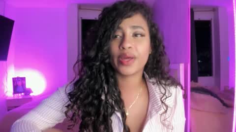 Rebeca online show from November 8, 5:45 am