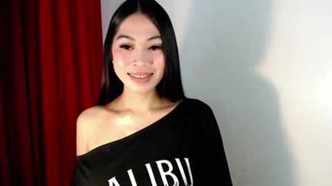 its me asian rebecca online show from July 8, 2:08 pm