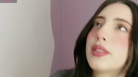 rebeccawhite_meow online show from February 24, 11:03 pm