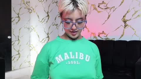 REBEKA online show from April 11, 4:32 pm