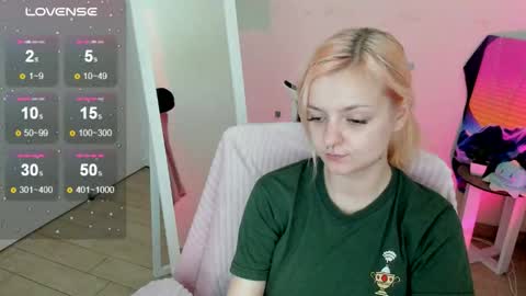 Bestie online show from September 18, 12:26 pm