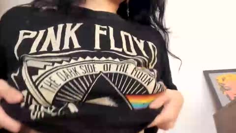 red_flower203 online show from October 20, 7:17 pm