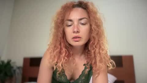 Emily online show from March 26, 7:15 pm