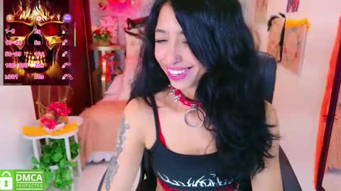 Lili Lopez online show from October 13, 8:00 pm