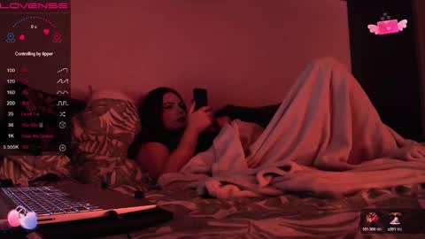 Snapshot of redyari chatting on September 13, 11:24 pm Red online show from September 13, 11:24 pm