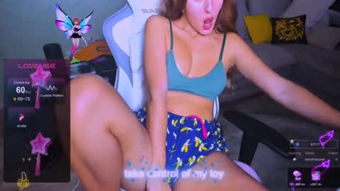 reggieMeow online show from October 29, 1:54 am