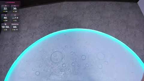 reiinachloe online show from October 24, 5:09 pm