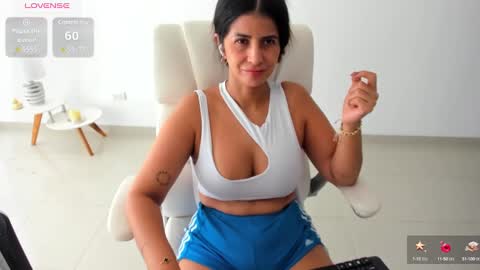 RENATA online show from February 6, 8:45 pm