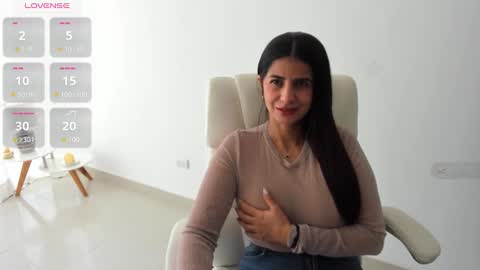 RENATA online show from March 5, 3:18 pm