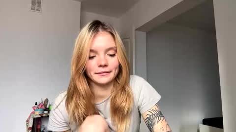 Tiffany online show from February 4, 6:49 am