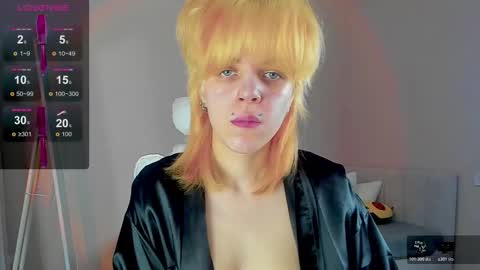 Rene online show from November 25, 11:12 am