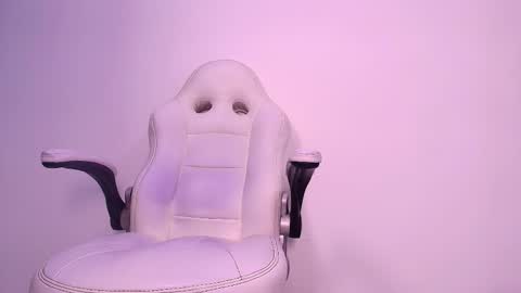 REVEN online show from December 3, 3:09 am