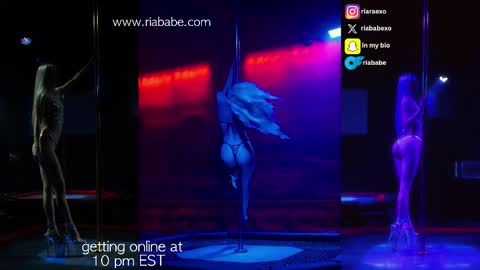 Snapshot of riababe chatting on March 5, 2:57 am ria  online show from March 5, 2:57 am