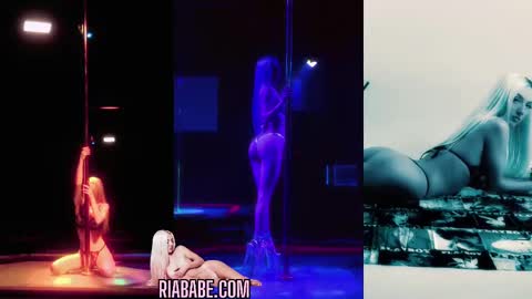 Snapshot of riababe chatting on September 17, 3:59 am ria  online show from September 17, 3:59 am