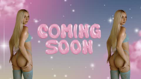Snapshot of riababe chatting on January 27, 3:37 am ria  online show from January 27, 3:37 am