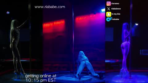 Snapshot of riababe chatting on March 4, 3:00 am ria  online show from March 4, 3:00 am