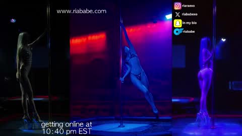 Snapshot of riababe chatting on March 7, 3:29 am ria  online show from March 7, 3:29 am