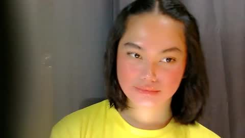 ricamae online show from April 28, 3:27 pm