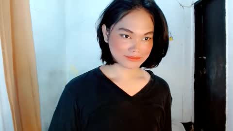 ricamae online show from April 2, 2:03 pm