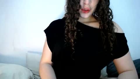 Tina online show from April 14, 9:59 pm