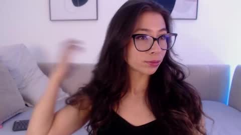 Riley online show from February 23, 8:07 pm