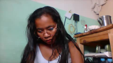 rinah856024 online show from April 27, 2:03 pm