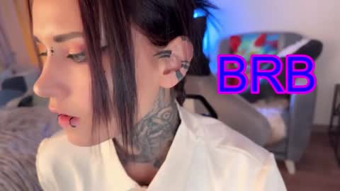   DianaBrite            fansl y online show from November 20, 1:23 pm