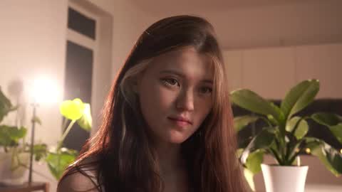 Akemi online show from March 5, 4:36 pm