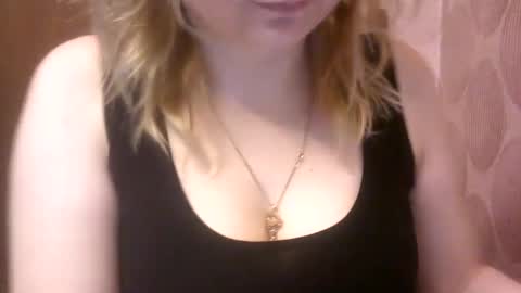 RiveraMaureen online show from January 8, 3:50 pm