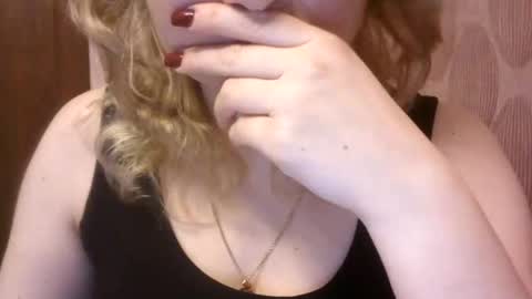 RiveraMaureen online show from January 4, 3:28 pm