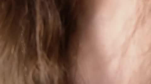 Snapshot of robin_gal chatting on September 15, 9:11 pm Robin online show from September 15, 9:11 pm