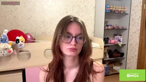 robynsentinella online show from March 2, 2:33 am