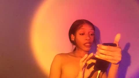 robynthegoddess online show from February 5, 11:52 pm