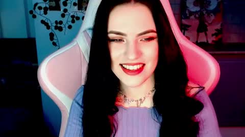 Sophie  online show from December 5, 10:12 am