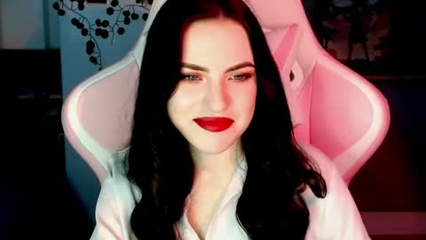 Sophie  online show from December 12, 10:34 am